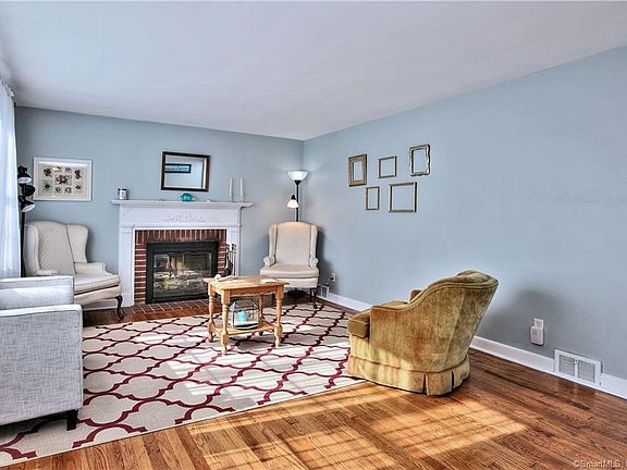 4th image of 132 Lynncrest Dr