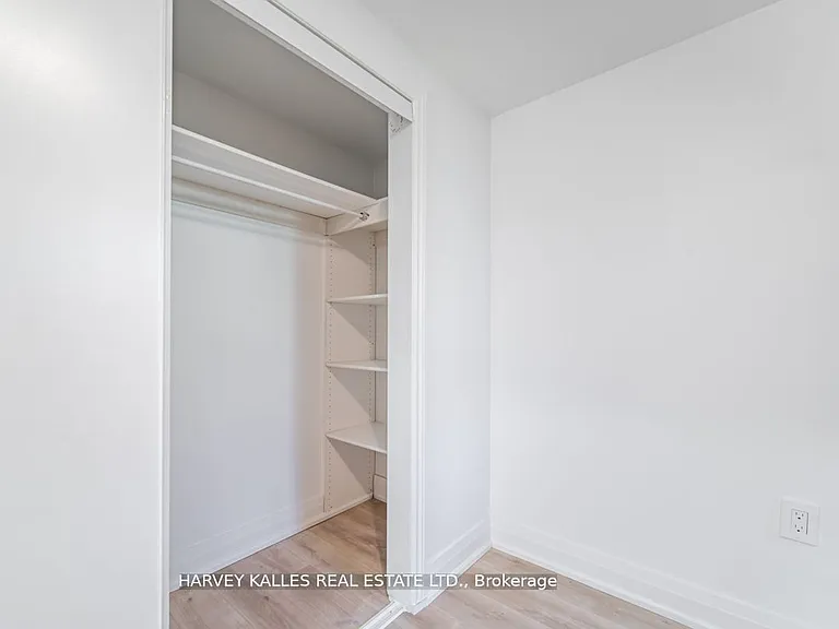 44 Browning Ave #BASEMENT — Photo 23