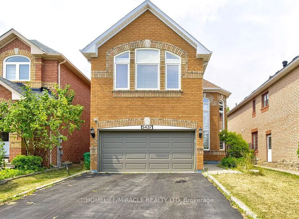 5437 Royal Aberdeen Dr