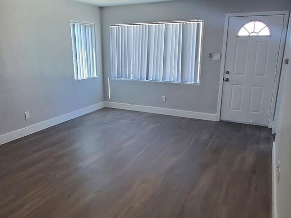 5th image of 2808 Coburn St #2808
