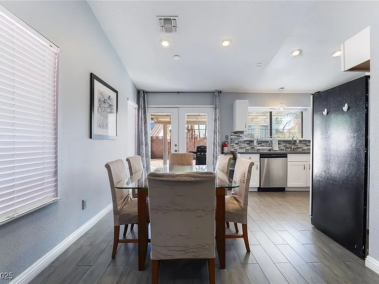7076 Gunslinger St — Photo 13