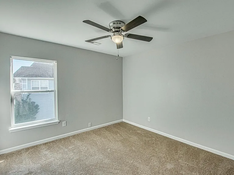 233 Woodbrook Way — Photo 16