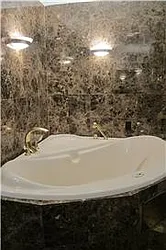 Rented by R New York