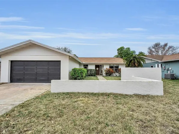 2369 Covington Dr, Clearwater, FL 33763