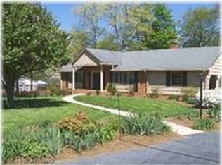4124 Wedge Dr, Pfafftown, NC 27040