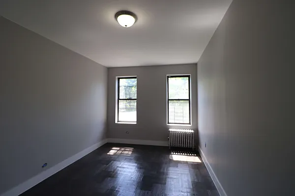 Rented by Bruma Realty LLC | media 14