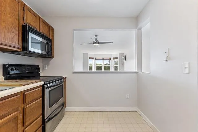 720 3rd Ave NE #306 — Photo 5