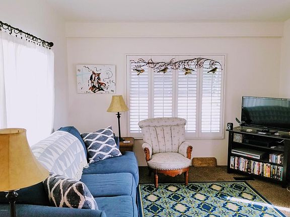4th image of 62 Debussy Ln #62