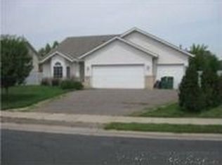 607 Nordic Ln, Buffalo, MN 55313