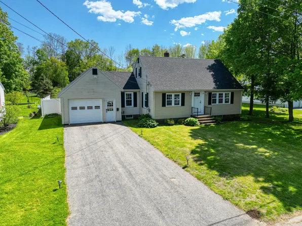 18 Turner Street, Westbrook, ME 04092