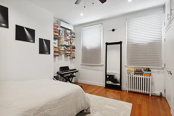 Rented by Corcoran | media 18