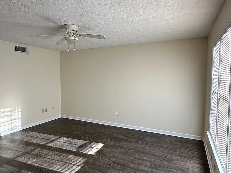 1190-1200 Mars Hill Rd — Photo 10