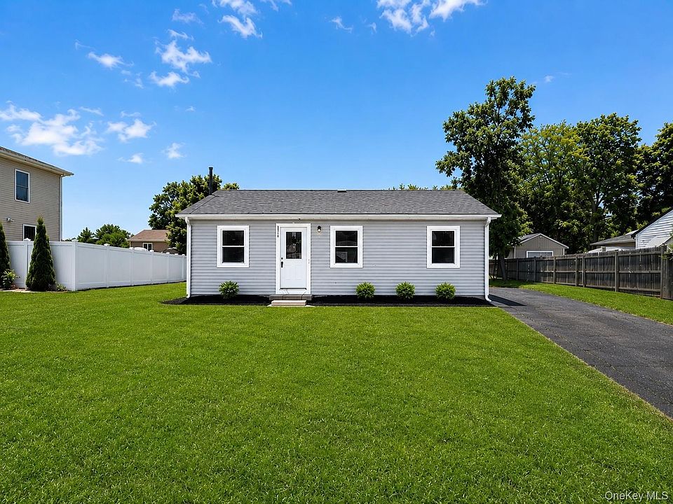 1st image of 818 Meade Avenue