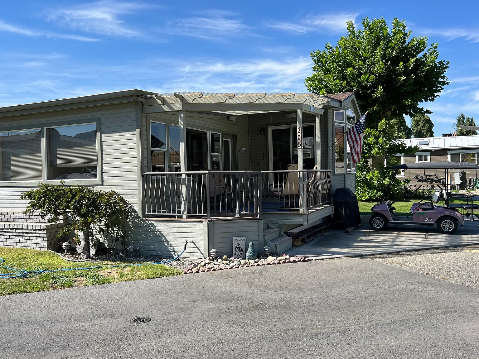 2 bed, 1100 sqft, $1,600 — Photo 2