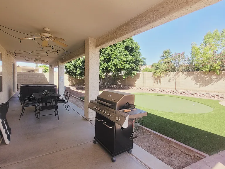 8720 W Kathleen Rd — Photo 12