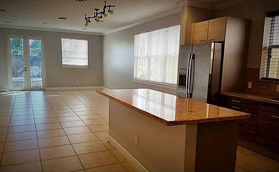 2nd image of 1643 SW 4th Ave #1643