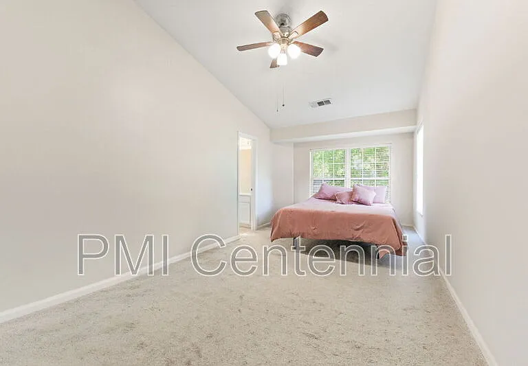 1528 Cove Creek Cir — Photo 22