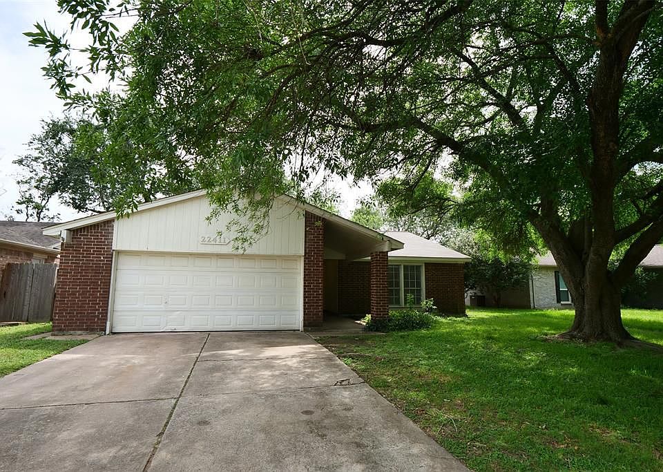 1st image of 22411 Red River Dr