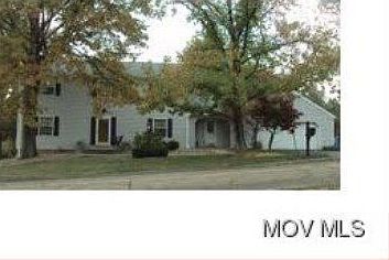 1st image of 231 N Hills Dr