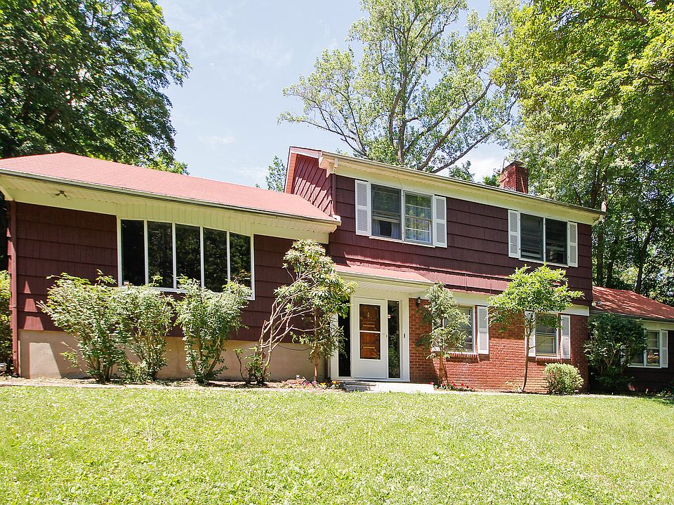 1st image of 419 Cedar Dr
