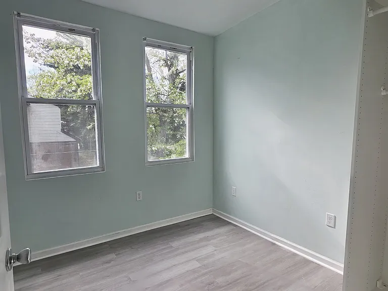 1864 N Uber St — Photo 16