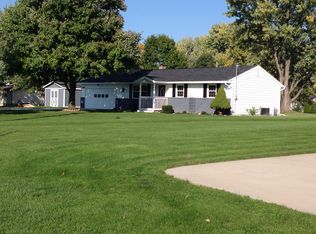 22803 Circle Dr, Minerva, OH