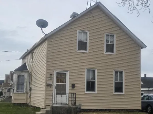 2501 Wollmer STREET, Manitowoc, WI 54220