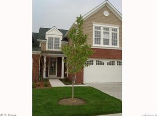 6075 North Pointe, Pepper Pike, OH 44124