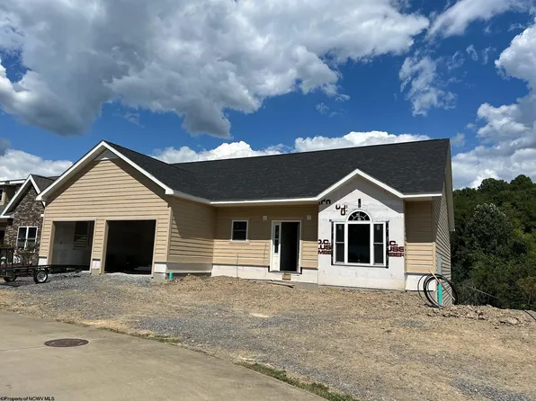 108 Legacy Dr, Morgantown, WV 26508