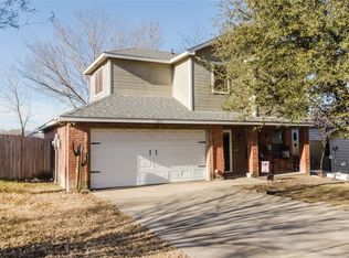 303 Pasley St, Waxahachie, TX 75165