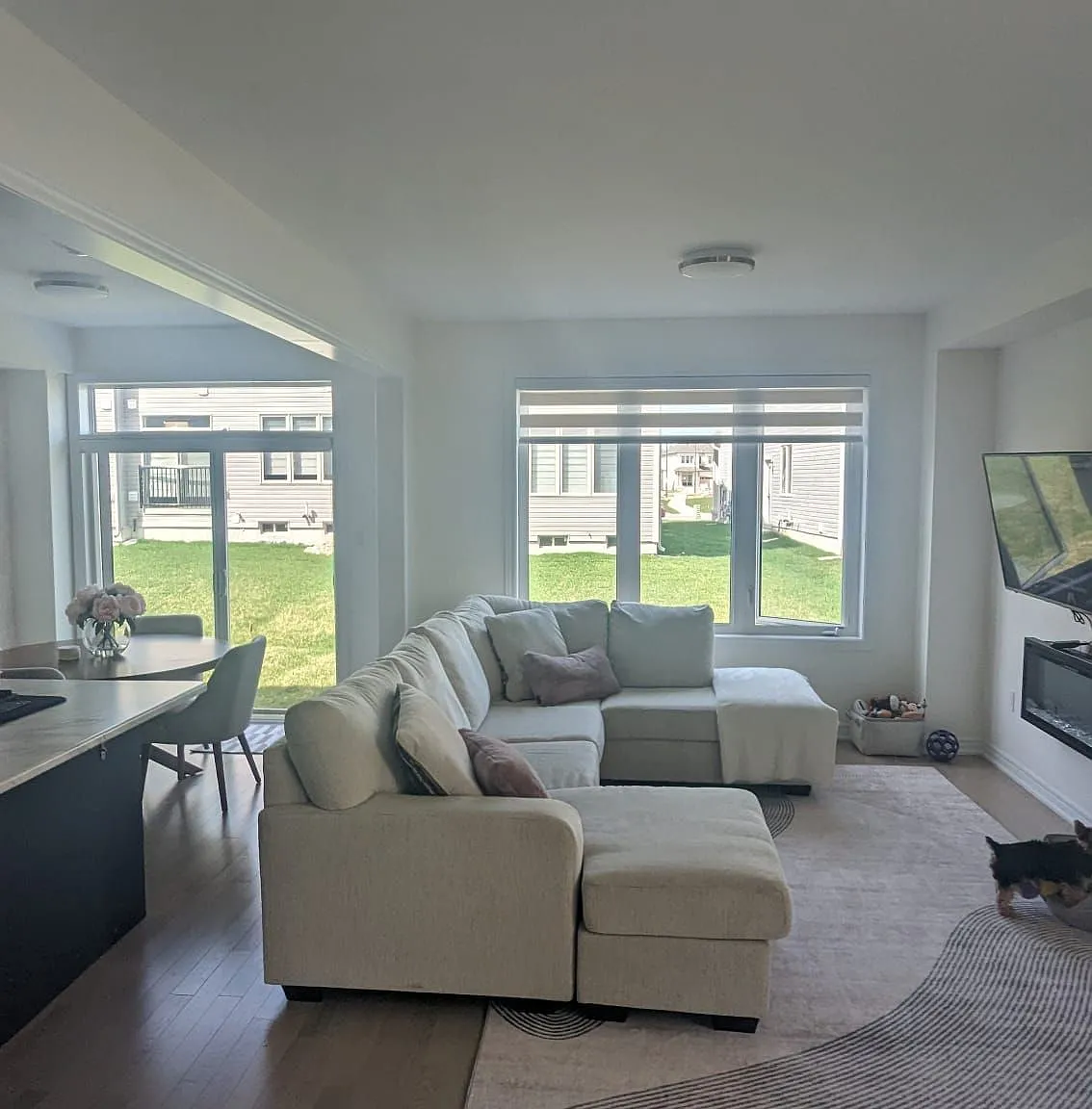 4 bed, $2,700 — Photo 4