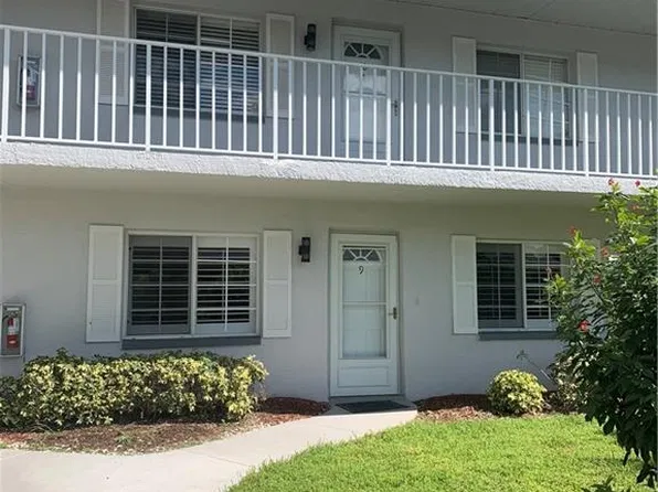 260 Belina DR #9, NAPLES, FL 34104