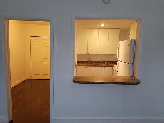 3rd image of 38 Oviedo Ave APT 4