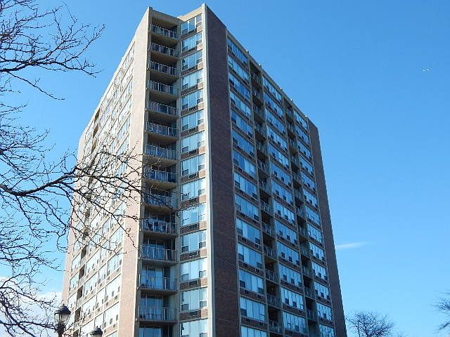 1st image of 3925 Triumvera Dr APT 6G