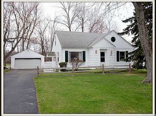 6569 Michael Rd, Orchard Park, NY 14127