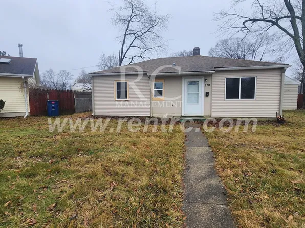 210 Lindenwood Dr, Danville, IL 61832