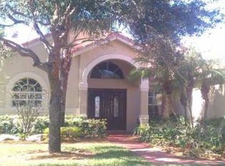 823 Lake Blvd, Fort Lauderdale, FL 33326