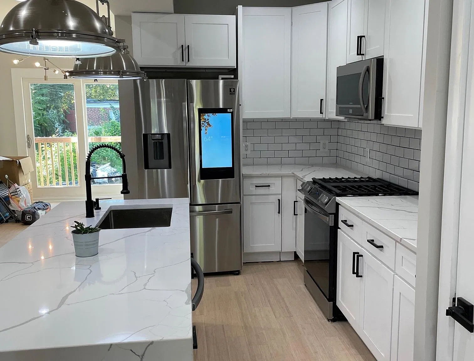536 Madison St NW — Photo 4