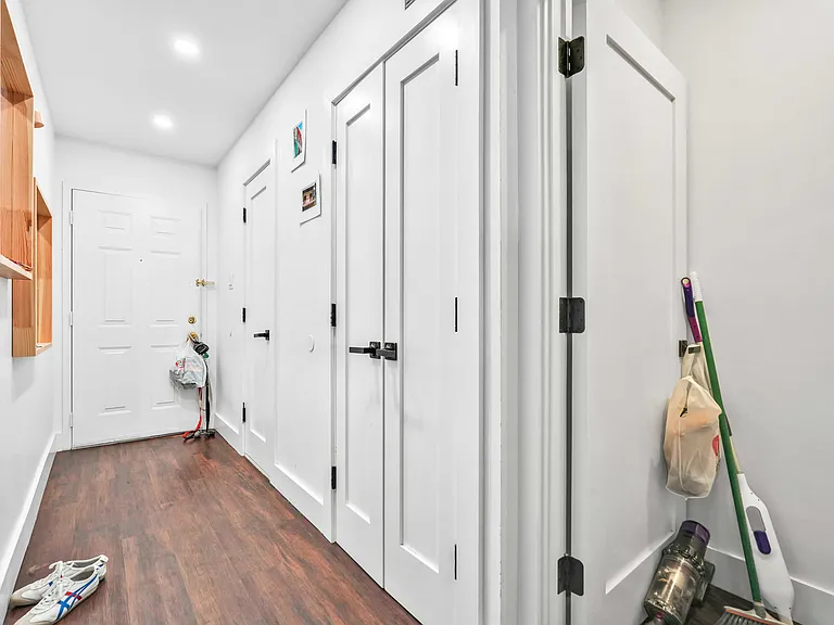 696 Cauldwell Ave #1 — Photo 18