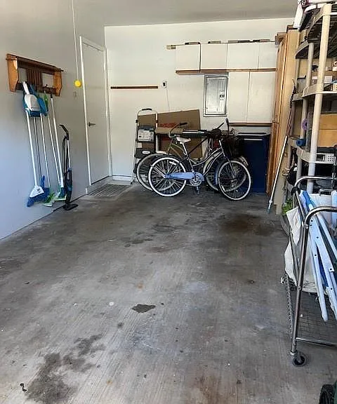 800 Meadowland Dr #H — Photo 20
