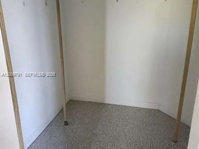 11425 NW 76th Ter #Townhouse 11425 — Photo 38