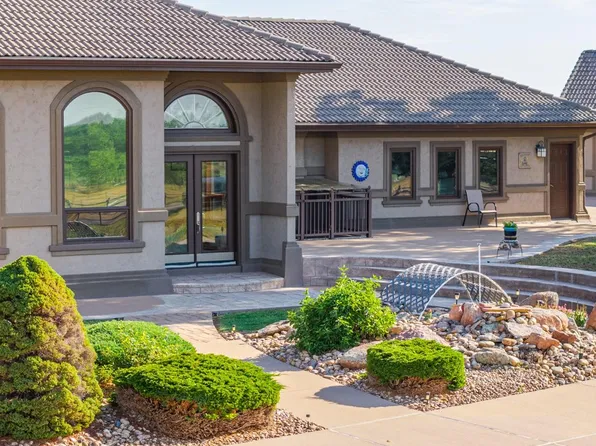 10141 Yellowstone Rd, Longmont, CO 80504
