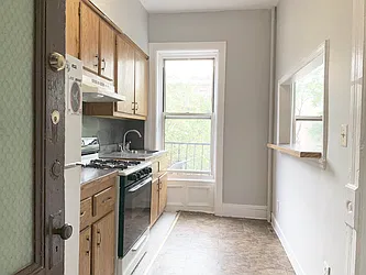 Rented by Simcha Halpert, LREB