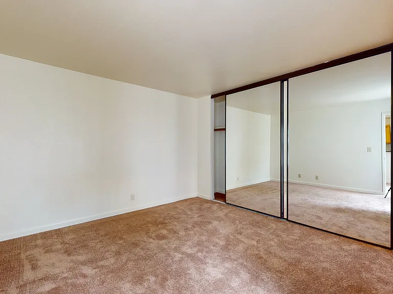 Pointe at Harden Ranch — Photo 38