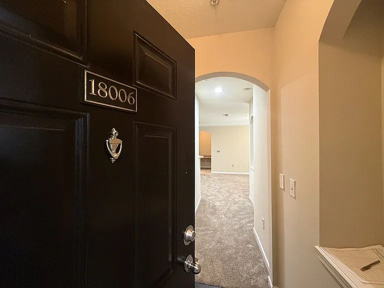 Wesley Kensington Apartments at Stonecrest — Photo 442
