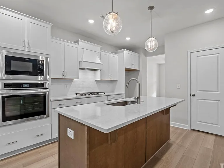 500 Craftsman Ridge Trl — Photo 6