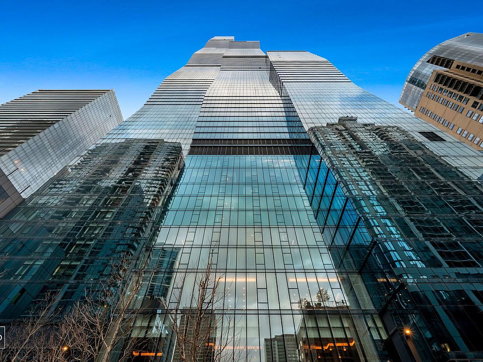 1st image of 363 E Wacker Dr #2109
