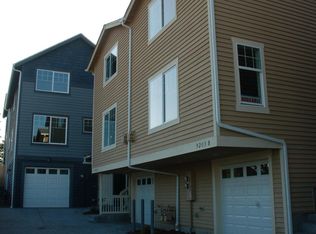 9203 Interlake Ave N, Seattle, WA 98103