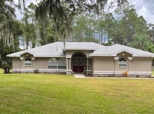 3730 NE 41st Ln, Wildwood, FL 34785