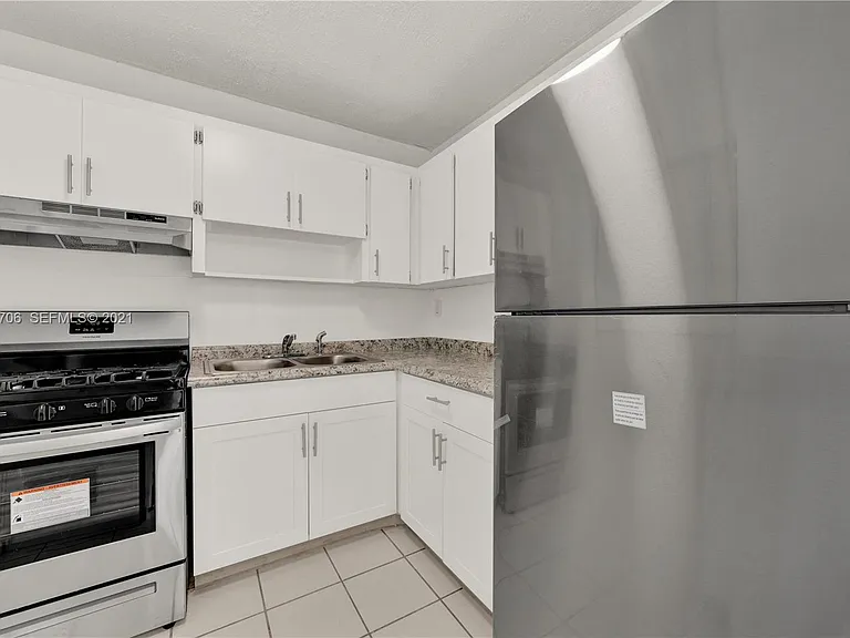 13020 SW 92nd Ave #A408 — Photo 6